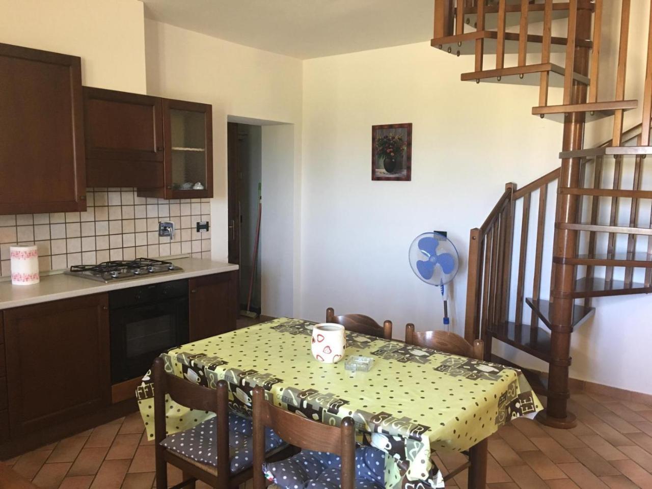 Casale Poggio Meone Apartamento Santa Luce Exterior foto