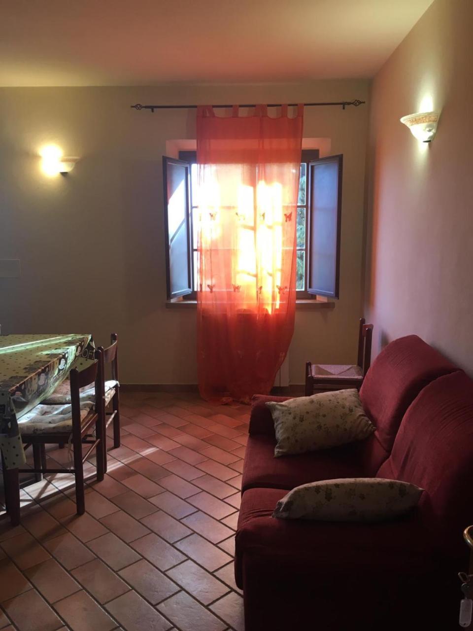 Casale Poggio Meone Apartamento Santa Luce Exterior foto