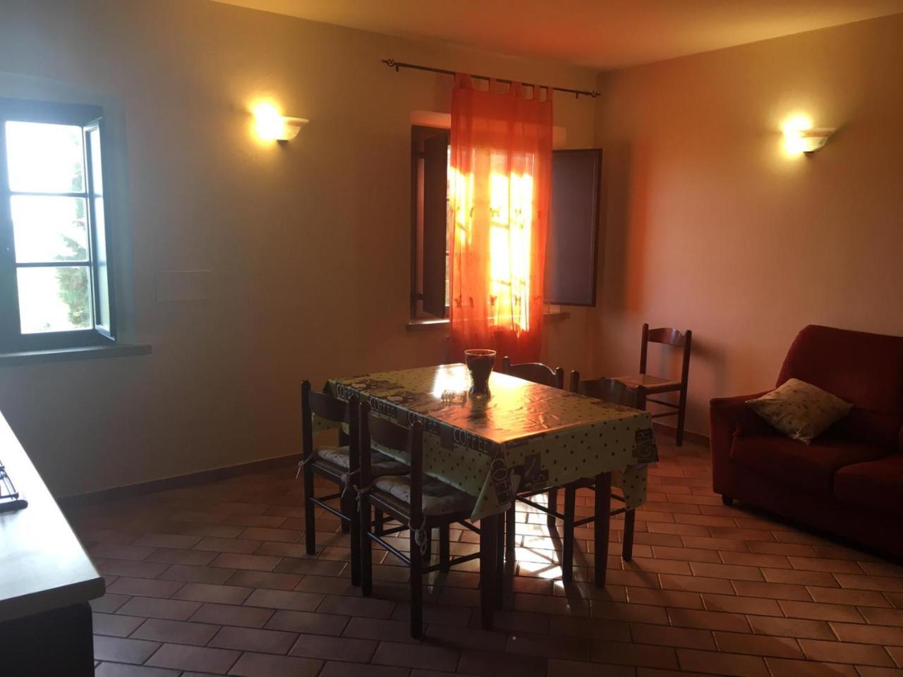 Casale Poggio Meone Apartamento Santa Luce Exterior foto