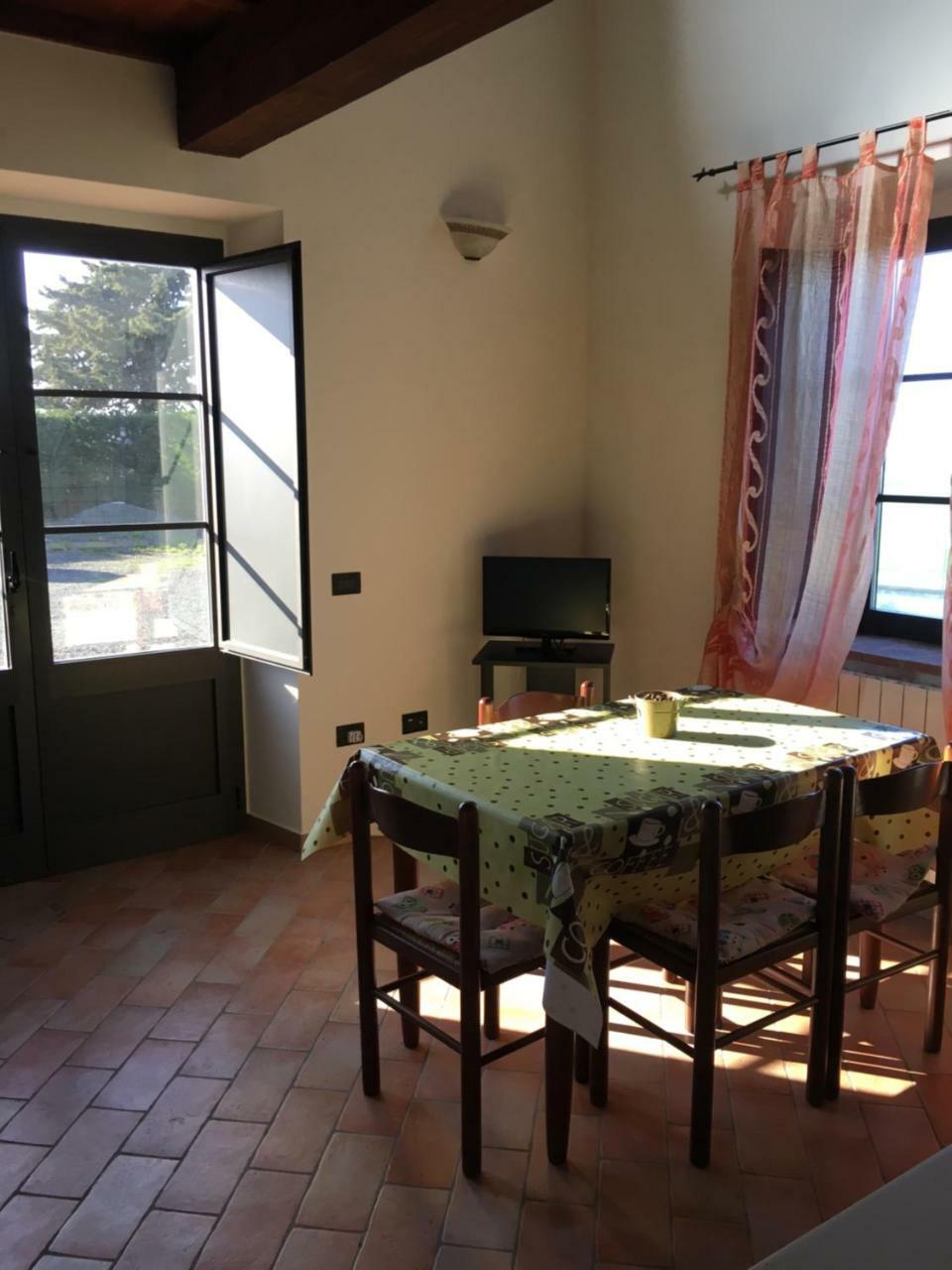 Casale Poggio Meone Apartamento Santa Luce Exterior foto