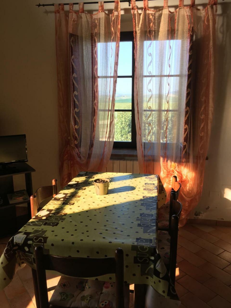 Casale Poggio Meone Apartamento Santa Luce Exterior foto