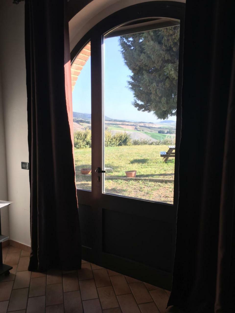 Casale Poggio Meone Apartamento Santa Luce Exterior foto